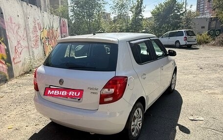 Skoda Fabia II, 2012 год, 570 000 рублей, 3 фотография