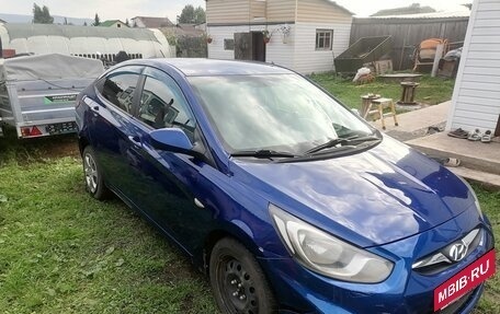 Hyundai Solaris II рестайлинг, 2013 год, 350 000 рублей, 4 фотография