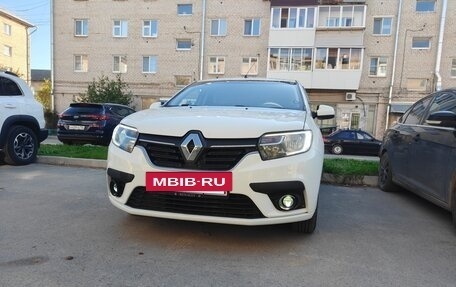 Renault Logan II, 2020 год, 950 000 рублей, 2 фотография