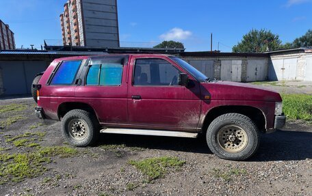 Nissan Terrano II рестайлинг, 1991 год, 510 000 рублей, 3 фотография