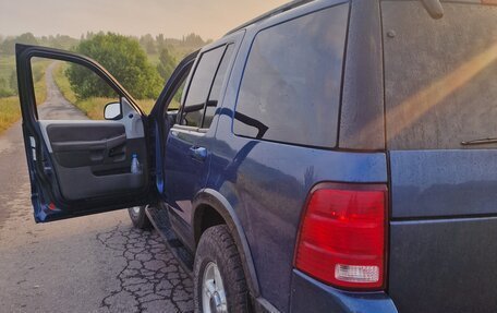 Ford Explorer III, 2002 год, 1 350 000 рублей, 16 фотография