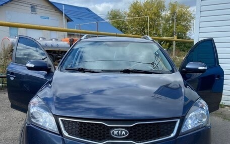 KIA cee'd I рестайлинг, 2010 год, 800 000 рублей, 2 фотография