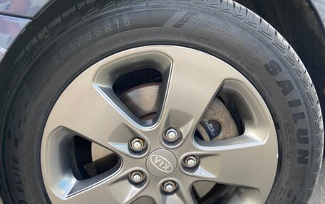 KIA cee'd I рестайлинг, 2010 год, 800 000 рублей, 9 фотография