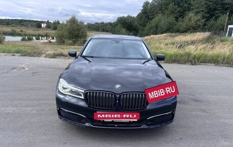 BMW 7 серия, 2018 год, 2 495 000 рублей, 2 фотография
