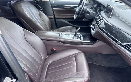 BMW 7 серия, 2018 год, 2 495 000 рублей, 8 фотография