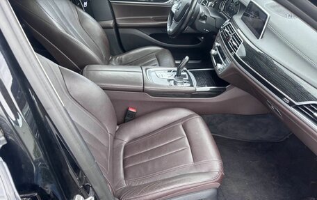 BMW 7 серия, 2018 год, 2 495 000 рублей, 11 фотография