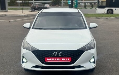Hyundai Solaris II рестайлинг, 2020 год, 967 000 рублей, 11 фотография