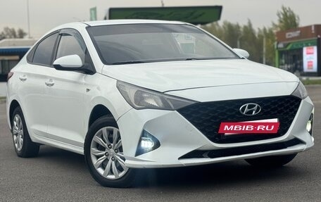 Hyundai Solaris II рестайлинг, 2020 год, 967 000 рублей, 14 фотография