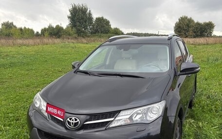 Toyota RAV4, 2015 год, 2 200 000 рублей, 1 фотография