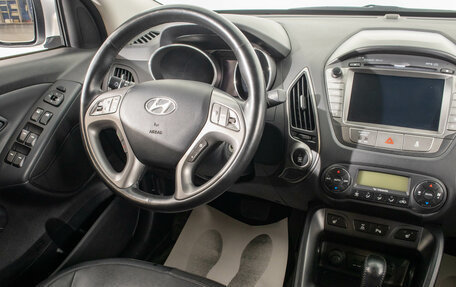 Hyundai ix35 I рестайлинг, 2013 год, 1 449 000 рублей, 17 фотография
