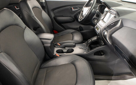 Hyundai ix35 I рестайлинг, 2013 год, 1 449 000 рублей, 23 фотография