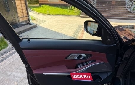 BMW 3 серия, 2021 год, 3 600 000 рублей, 13 фотография