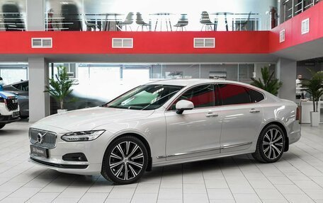 Volvo S90 II рестайлинг, 2020 год, 2 985 000 рублей, 1 фотография