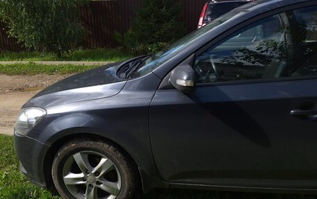 KIA cee'd I рестайлинг, 2011 год, 700 000 рублей, 3 фотография