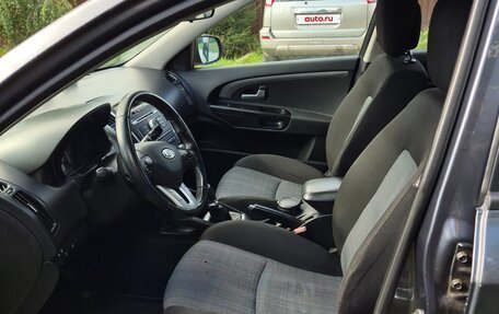 KIA cee'd I рестайлинг, 2011 год, 700 000 рублей, 8 фотография