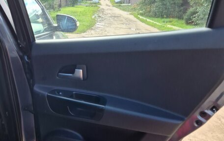 KIA cee'd I рестайлинг, 2011 год, 700 000 рублей, 13 фотография