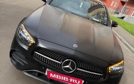 Mercedes-Benz E-Класс, 2020 год, 4 803 000 рублей, 1 фотография