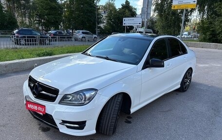 Mercedes-Benz C-Класс, 2012 год, 1 500 000 рублей, 8 фотография