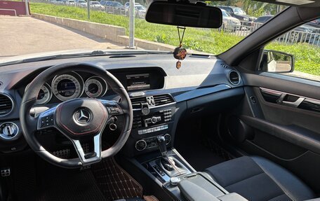 Mercedes-Benz C-Класс, 2012 год, 1 500 000 рублей, 23 фотография