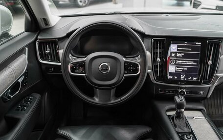 Volvo S90 II рестайлинг, 2020 год, 2 985 000 рублей, 12 фотография