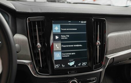 Volvo S90 II рестайлинг, 2020 год, 2 985 000 рублей, 13 фотография