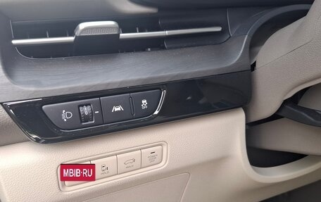 KIA Carnival, 2021 год, 4 300 000 рублей, 6 фотография