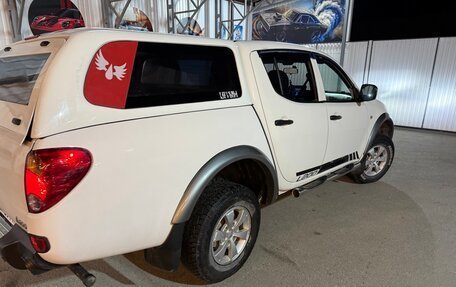 Mitsubishi L200 IV рестайлинг, 2011 год, 1 180 000 рублей, 5 фотография
