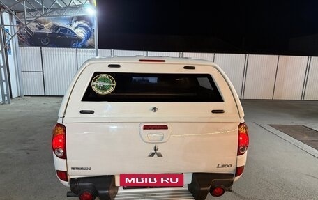 Mitsubishi L200 IV рестайлинг, 2011 год, 1 180 000 рублей, 3 фотография