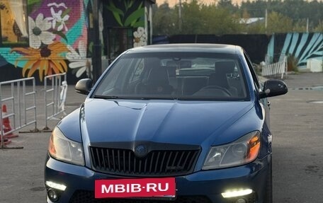 Skoda Octavia RS, 2010 год, 800 000 рублей, 3 фотография