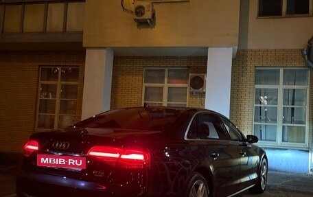 Audi A8, 2015 год, 3 850 000 рублей, 8 фотография