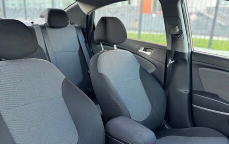 Hyundai Solaris II рестайлинг, 2012 год, 675 000 рублей, 9 фотография