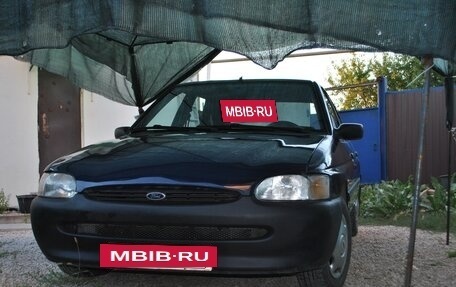 Ford Escort V, 1996 год, 220 000 рублей, 3 фотография