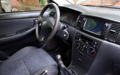 Toyota Corolla, 2004 год, 469 000 рублей, 10 фотография