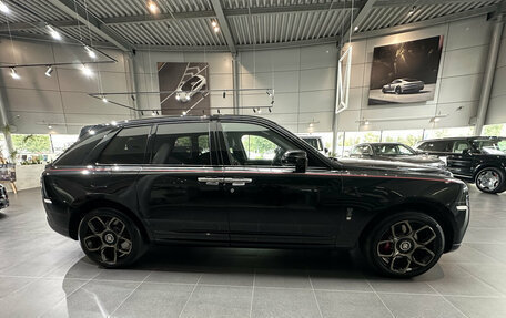 Rolls-Royce Cullinan, 2021 год, 35 890 000 рублей, 4 фотография