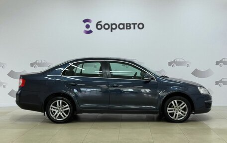Volkswagen Jetta VI, 2009 год, 710 000 рублей, 8 фотография