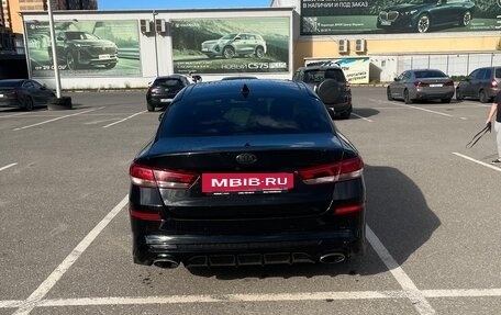 KIA Optima IV, 2018 год, 2 150 000 рублей, 10 фотография