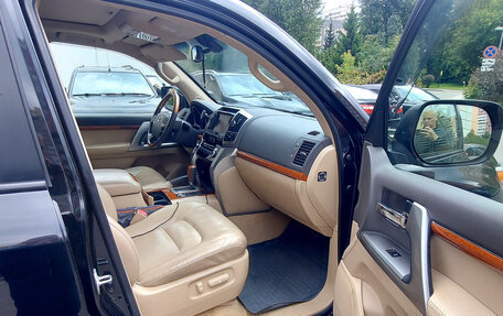 Toyota Land Cruiser 200, 2013 год, 3 800 000 рублей, 13 фотография