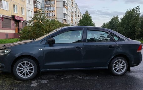Volkswagen Polo VI (EU Market), 2014 год, 400 000 рублей, 4 фотография