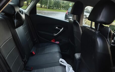 Volkswagen Polo VI (EU Market), 2014 год, 400 000 рублей, 14 фотография