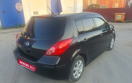 Nissan Tiida, 2011 год, 580 000 рублей, 2 фотография