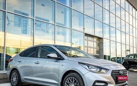 Hyundai Solaris II рестайлинг, 2017 год, 1 038 000 рублей, 1 фотография