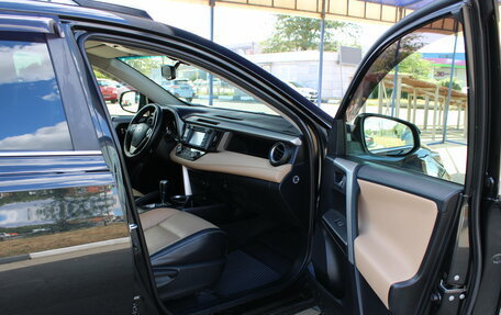 Toyota RAV4, 2016 год, 1 799 000 рублей, 19 фотография