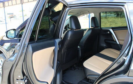 Toyota RAV4, 2016 год, 1 799 000 рублей, 14 фотография