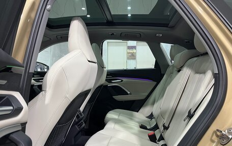 Audi Q5, 2025 год, 7 588 000 рублей, 11 фотография