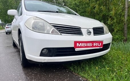Nissan Tiida, 2005 год, 350 000 рублей, 2 фотография