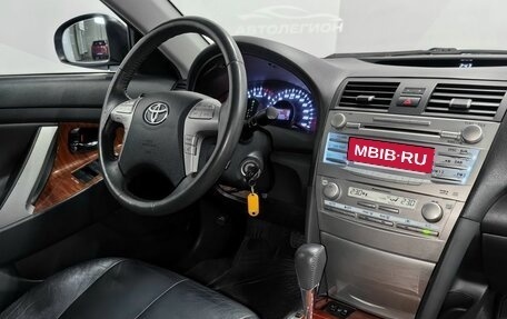 Toyota Camry, 2011 год, 1 599 000 рублей, 13 фотография