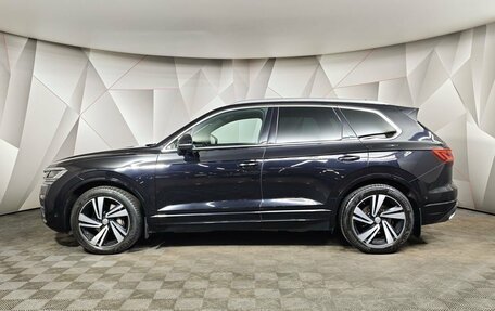Volkswagen Touareg III, 2018 год, 4 554 000 рублей, 5 фотография