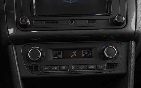Volkswagen Polo VI (EU Market), 2019 год, 1 099 000 рублей, 13 фотография