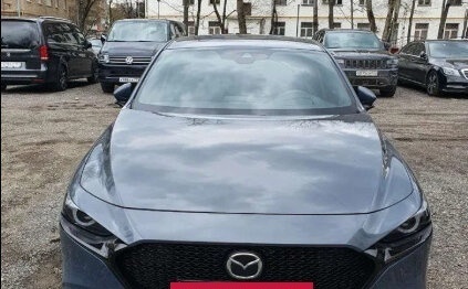 Mazda 3, 2019 год, 1 890 000 рублей, 4 фотография