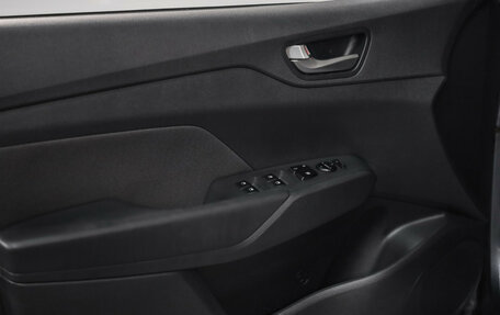 Hyundai Solaris II рестайлинг, 2019 год, 1 239 000 рублей, 18 фотография